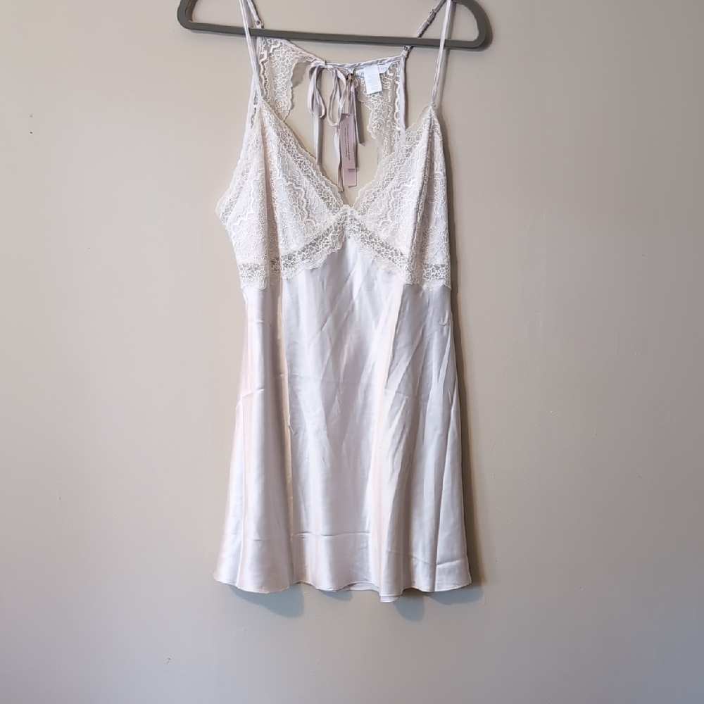 Victoria's Secret White Lace Chemise